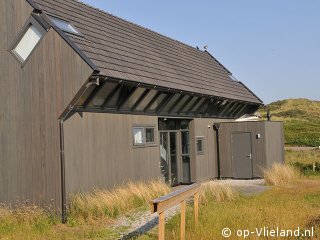 Dock20, To Vlieland during school holidays