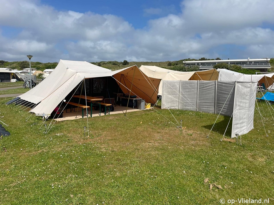 Dol-Fijn, Camping on Vlieland