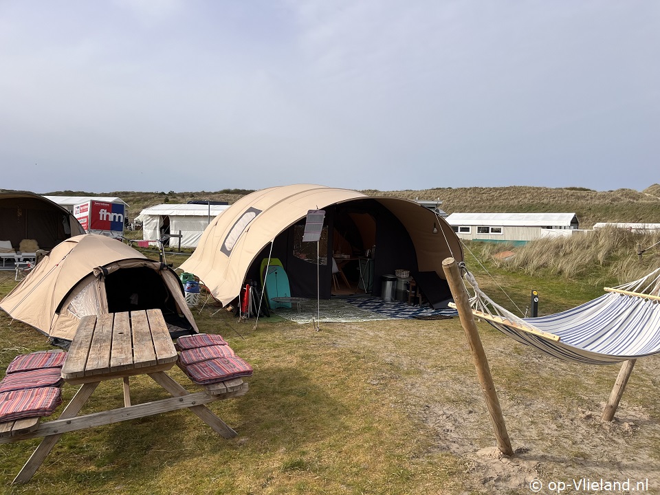 Vlie la vie, Camping on Vlieland